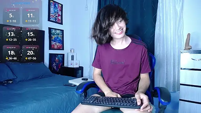 Snapshot of andyboy- chatting on May 16, 12:18 am andyboy- online show from May 16, 12:18 am