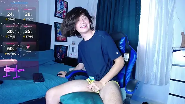 Snapshot of andyboy- chatting on May 28, 10:40 pm andyboy- online show from May 28, 10:40 pm