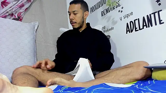 Aronxxs online show from January 15, 11:04 am