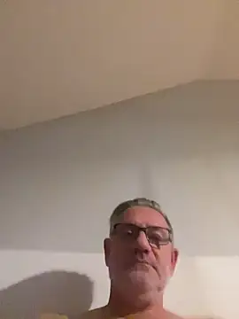 Snapshot of stancock12 chatting on December 14, 7:29 am stancock12 online show from December 14, 7:29 am