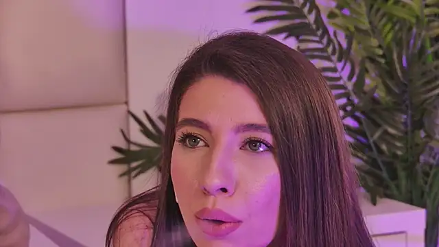 LunaWills  online show from March 5, 8:10 am