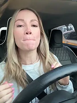 LavenderHot online show from February 3, 2:14 am