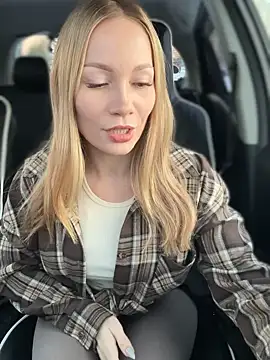 LavenderHot online show from November 17, 2:17 am