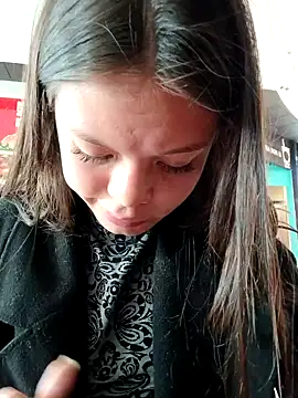 Violeta 12- online show from February 3, 4:31 pm