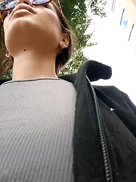 Violeta 12- online show from April 7, 5:02 pm