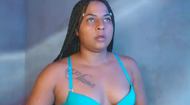 Snapshot of Giselabrunette25 chatting on January 8, 3:17 pm Giselabrunette25 online show from January 8, 3:17 pm