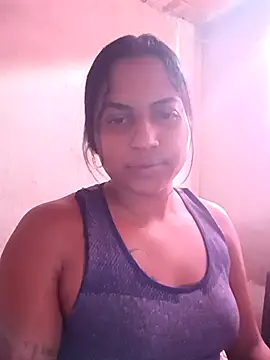 Snapshot of Giselabrunette25 chatting on September 17, 4:08 pm Giselabrunette25 online show from September 17, 4:08 pm