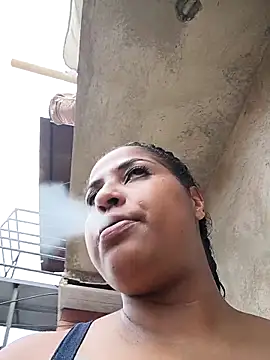 Snapshot of Giselabrunette25 chatting on September 28, 3:28 pm Giselabrunette25 online show from September 28, 3:28 pm