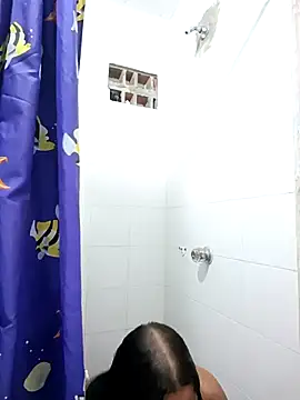 Snapshot of Giselabrunette25 chatting on October 3, 3:20 pm Giselabrunette25 online show from October 3, 3:20 pm