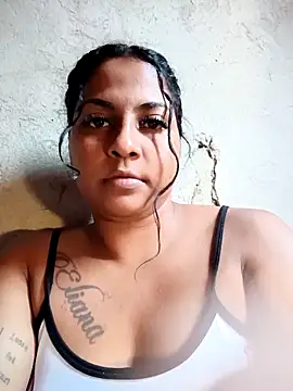 Snapshot of Giselabrunette25 chatting on October 12, 8:19 pm Giselabrunette25 online show from October 12, 8:19 pm