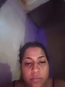 Giselabrunette25 online show from May 16, 11:03 pm