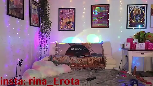 yummyrina online show from November 11, 8:42 pm