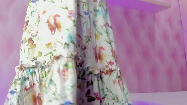 Hilary-banks online show from March 4, 3:44 am