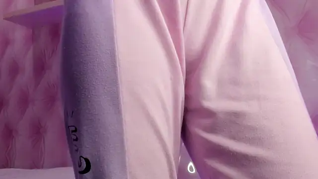 Hilary-banks online show from March 6, 3:57 am