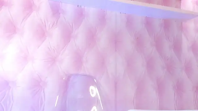 Hilary-banks online show from March 14, 4:32 am