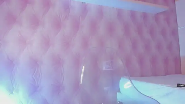 Hilary-banks online show from March 16, 7:48 am