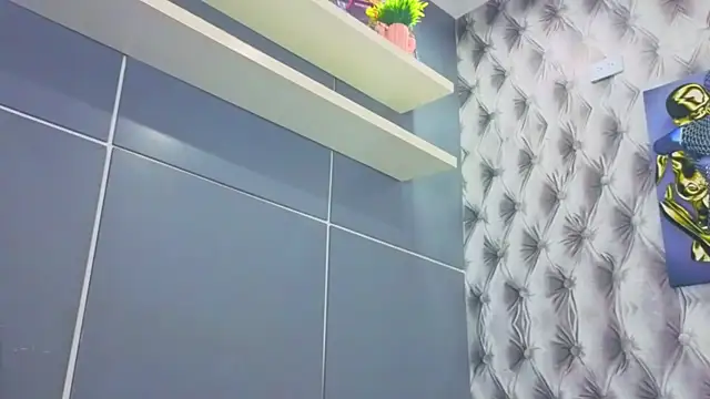 Hilary-banks online show from September 14, 4:44 am