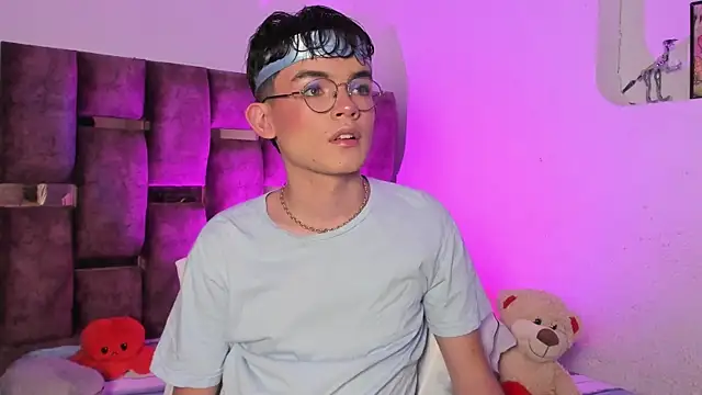 Angelo 018 online show from January 3, 4:22 am