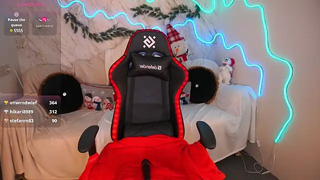 Miki Kivi online show from December 29, 3:54 am