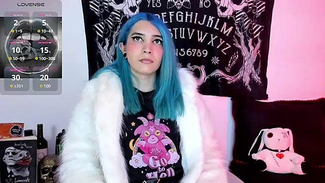 sofi pretty uwu- online show from December 25, 3:40 am