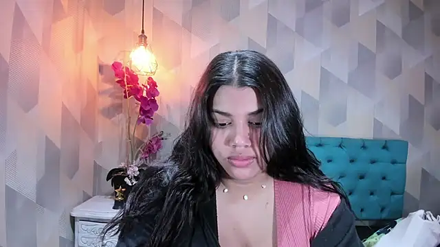 LindaBreeS online show from January 10, 4:31 pm