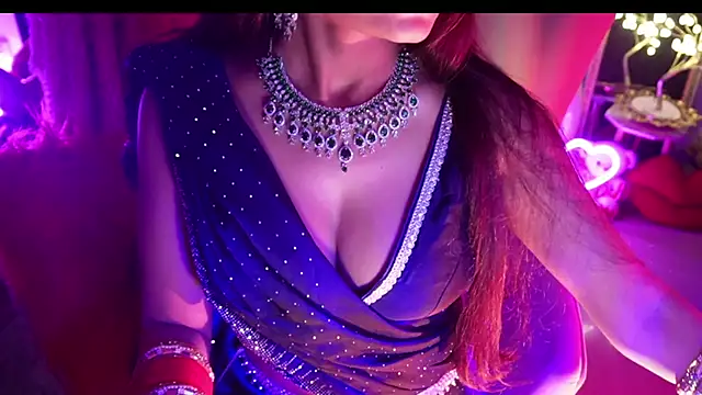 Snapshot of littledevil4511 chatting on February 20, 3:08 pm littledevil4511 online show from February 20, 3:08 pm