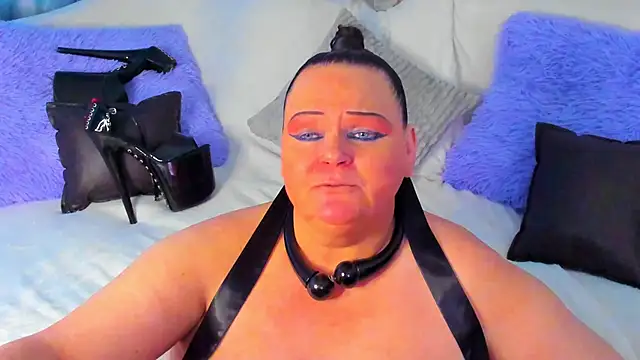 Snapshot of MilanaBiegert chatting on March 2, 3:37 pm MilanaBiegert online show from March 2, 3:37 pm