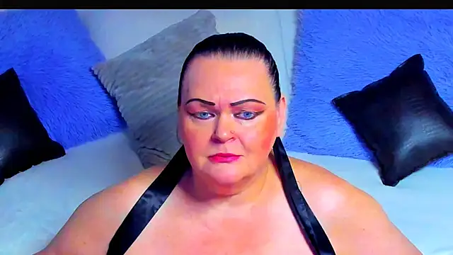 Snapshot of MilanaBiegert chatting on August 2, 4:22 am MilanaBiegert online show from August 2, 4:22 am