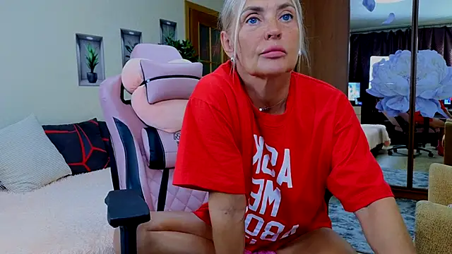 amelia blondy online show from September 16, 11:22 am