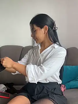 Snapshot of Nikothyna chatting on June 3, 3:28 pm Nikothyna online show from June 3, 3:28 pm