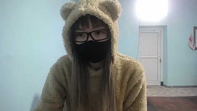 elllaaxx online show from March 17, 4:08 am