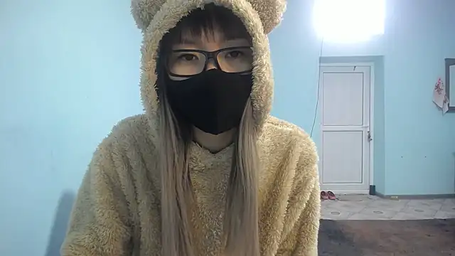 elllaaxx online show from March 19, 4:25 am