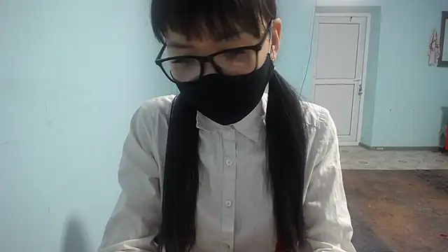 elllaaxx online show from February 5, 3:22 am