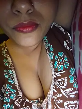 sexyindi couple online show from July 29, 6:39 pm