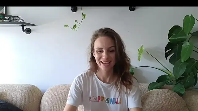 Snapshot of Mary_Wet chatting on July 15, 1:27 pm Mary Wet online show from July 15, 1:27 pm