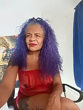 freyadevil333 online show from February 16, 10:32 pm