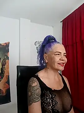 freyadevil333 online show from October 26, 8:53 am