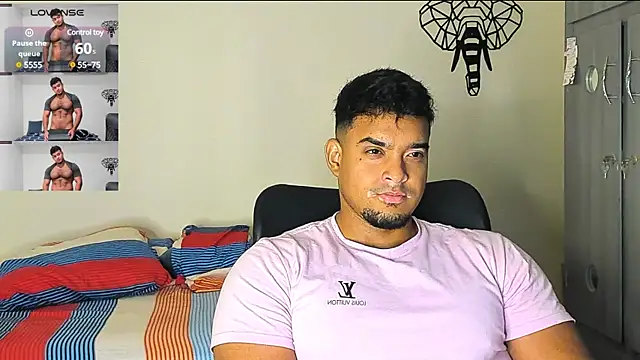 Big furry bear13 online show from December 22, 11:00 am