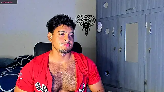 Big furry bear13 online show from March 6, 8:41 am