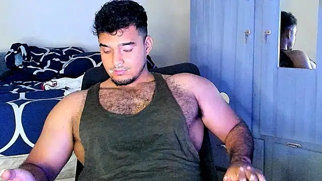 Big furry bear13 online show from March 19, 4:36 am