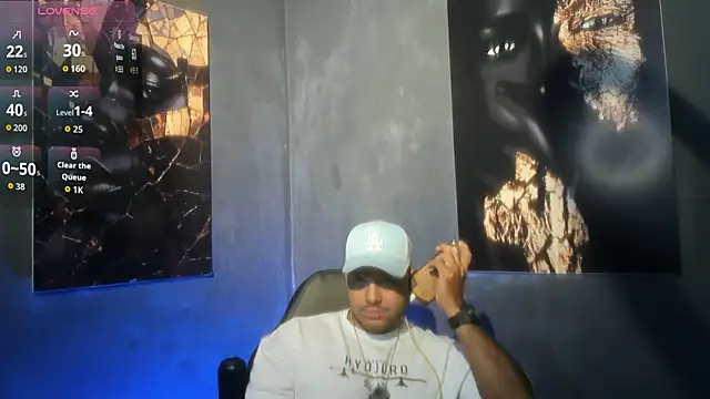 Big furry bear13 online show from October 4, 5:05 am