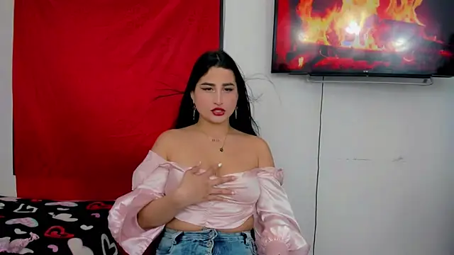 sunshine uwu22 online show from March 7, 7:05 pm