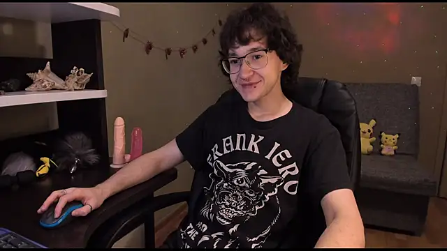 zackstivens online show from February 7, 11:45 pm