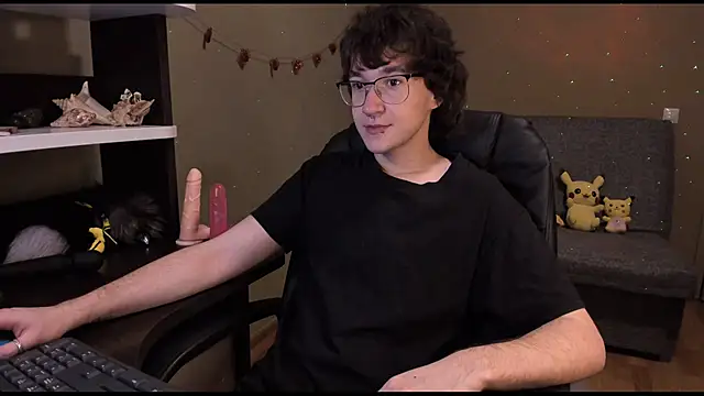 zackstivens online show from February 8, 11:24 pm