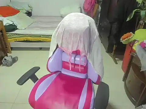 Mrs mommy  online show from March 19, 5:06 pm