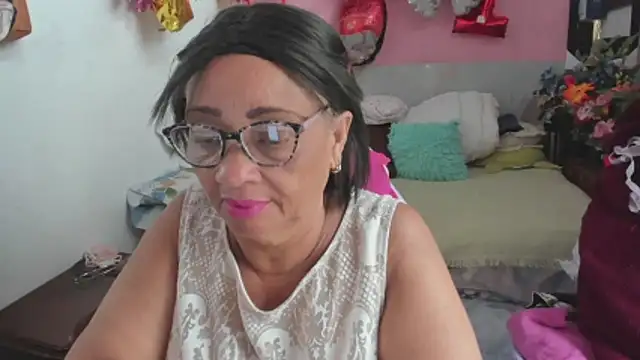 Mrs mommy  online show from March 21, 7:39 pm