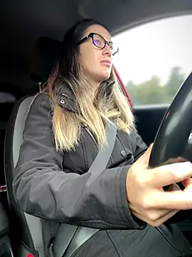 HotXMom online show from November 4, 6:34 am