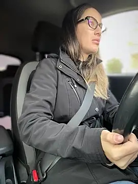 HotXMom online show from November 14, 6:45 am