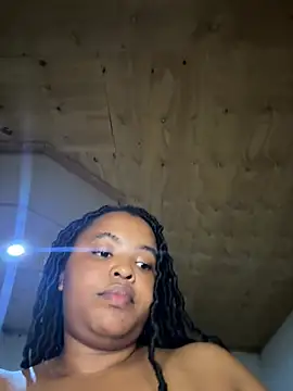 Linahlove online show from March 6, 7:43 pm