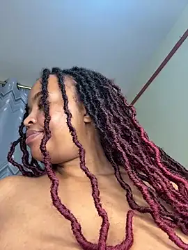 Linahlove online show from November 21, 4:49 pm